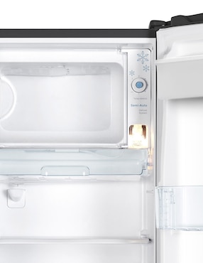 Refrigerador Hisense 7 pies cúbicos RR63D6WBX