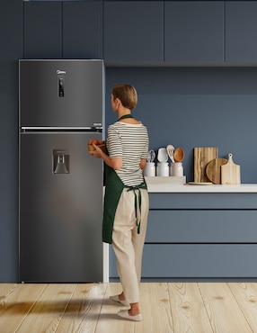 Refrigerador Midea Midea Inverter 17 pies cúbico inverter y no frost y fábrica de hielo MDRT645MTM46WD