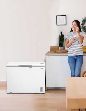 Congelador Midea MDRC411FZM01D horizontal 11 pies cúbicos